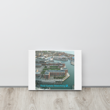 Nice City Thin canvas with realestatematching with key Logo