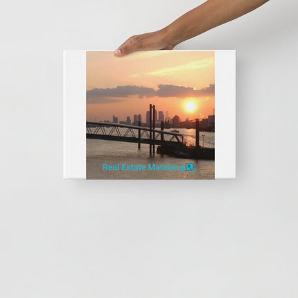 Evening Glow Thin canvas with realestatematching with key Logo