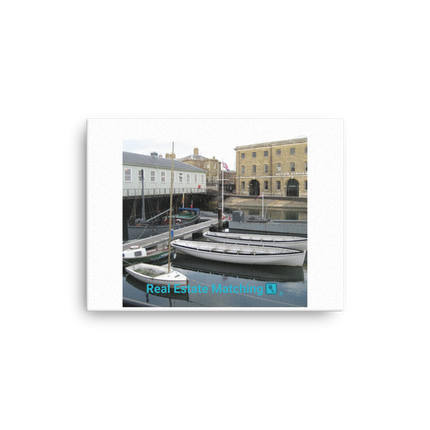 Boat on Water Thin canvas with realestatematching with key Logo