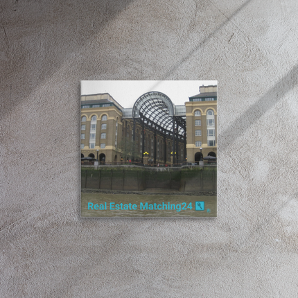 Hay's Galleria Thin canvas with Real Estate Matching24 Logo