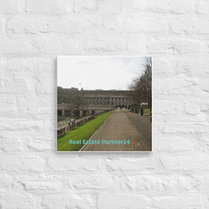 Majestic Palace Thin canvas with realestatepartner24 with house Logo