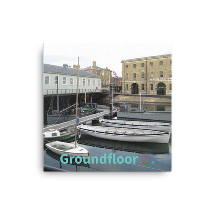Boat on Water Thin canvas with Groundfloor with House Logo