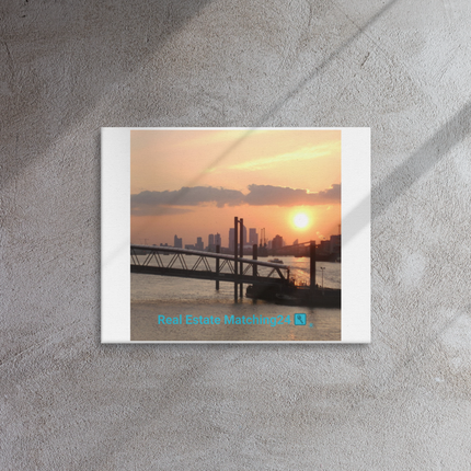Evening Glow Thin canvas with realestatematching24 with key Logo