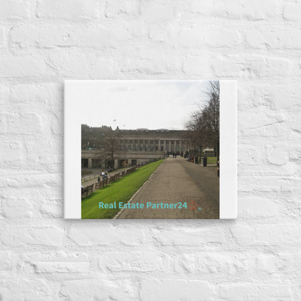 Majestic Palace Thin canvas with realestatepartner24 with house Logo
