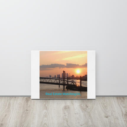 Evening Glow Thin canvas with realestatematching24 without key Logo