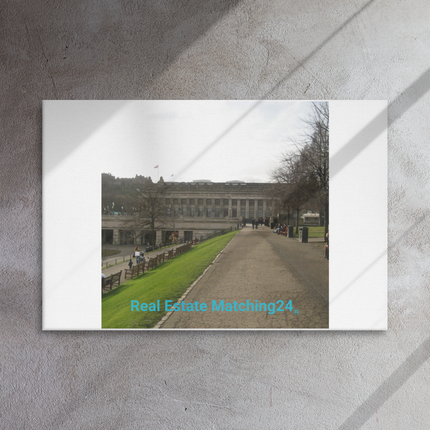 Majestic Palace Thin canvas with realestatematching24 without key Logo