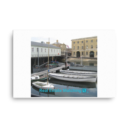 Boat on Water Thin canvas with realestatematching with key Logo