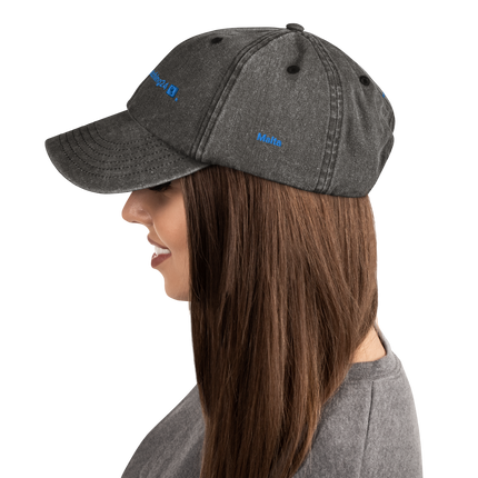 Malta Vintage Hat Real Estate Matching24 with 3 Logos.